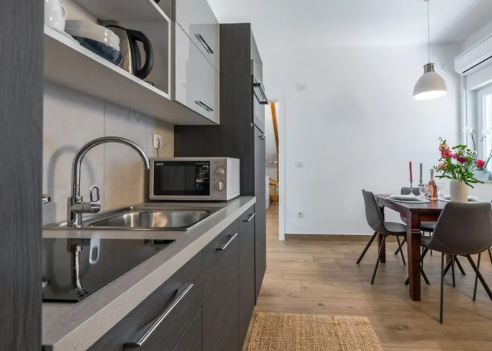Terra - One Bedroom With Balcony And Garden View Mali Dubrovnik